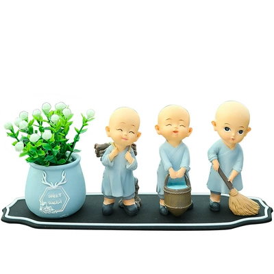 Car ornaments — supplies