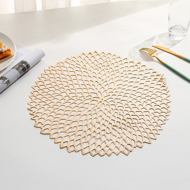 Nuevo estilo europeo almohadilla de decoración de mesa estampado de tenis estampado de oro de pvc almohadilla de taza hueco creativa almohadilla de comedor occidental almohadilla aislante térmico