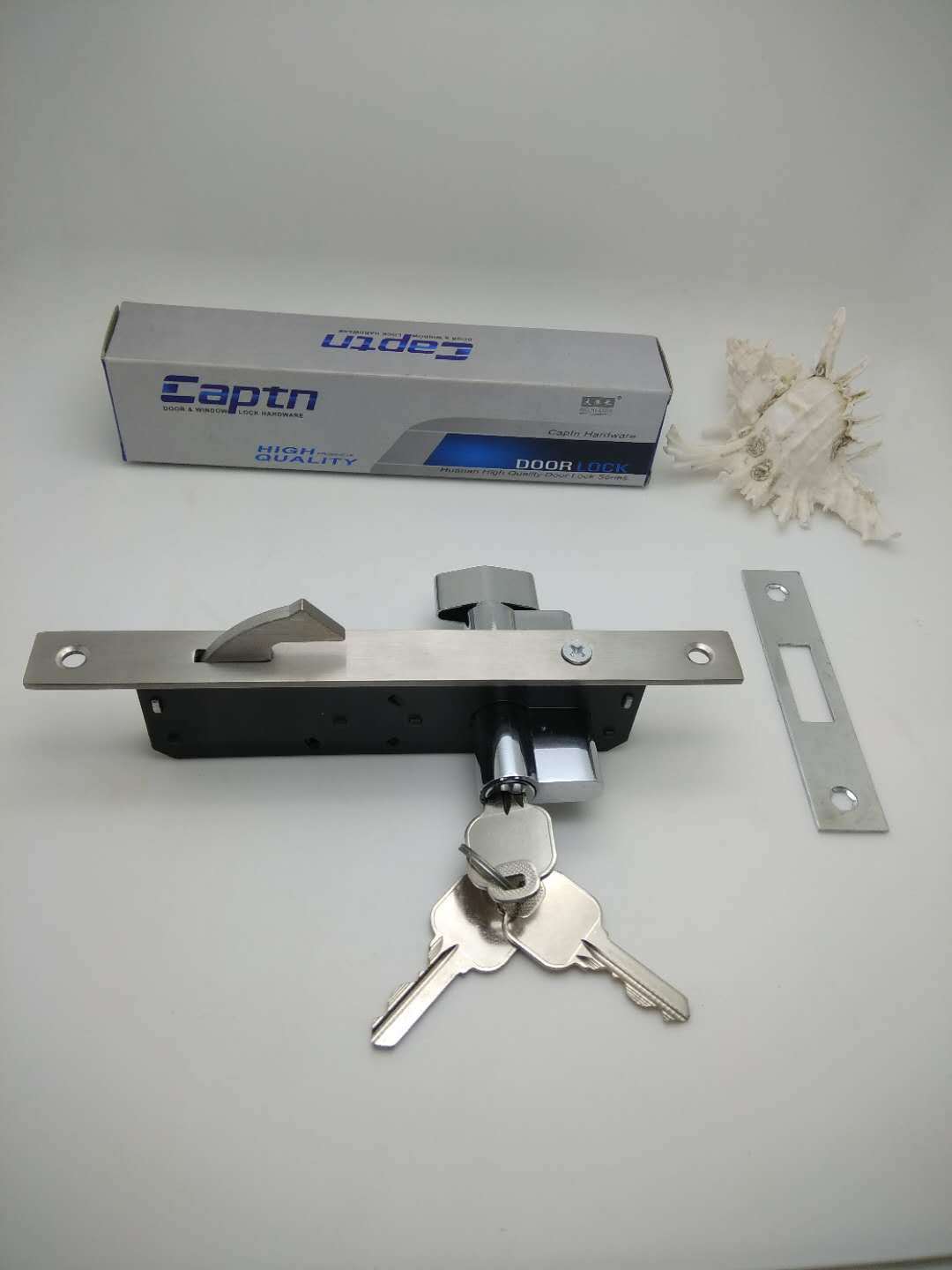 China del sur LB20 acero inoxidable puerta corredera cerradura aleación de aluminio puerta gancho cerradura push pull insertar solo gancho puerta de hierro cerradura de la puerta