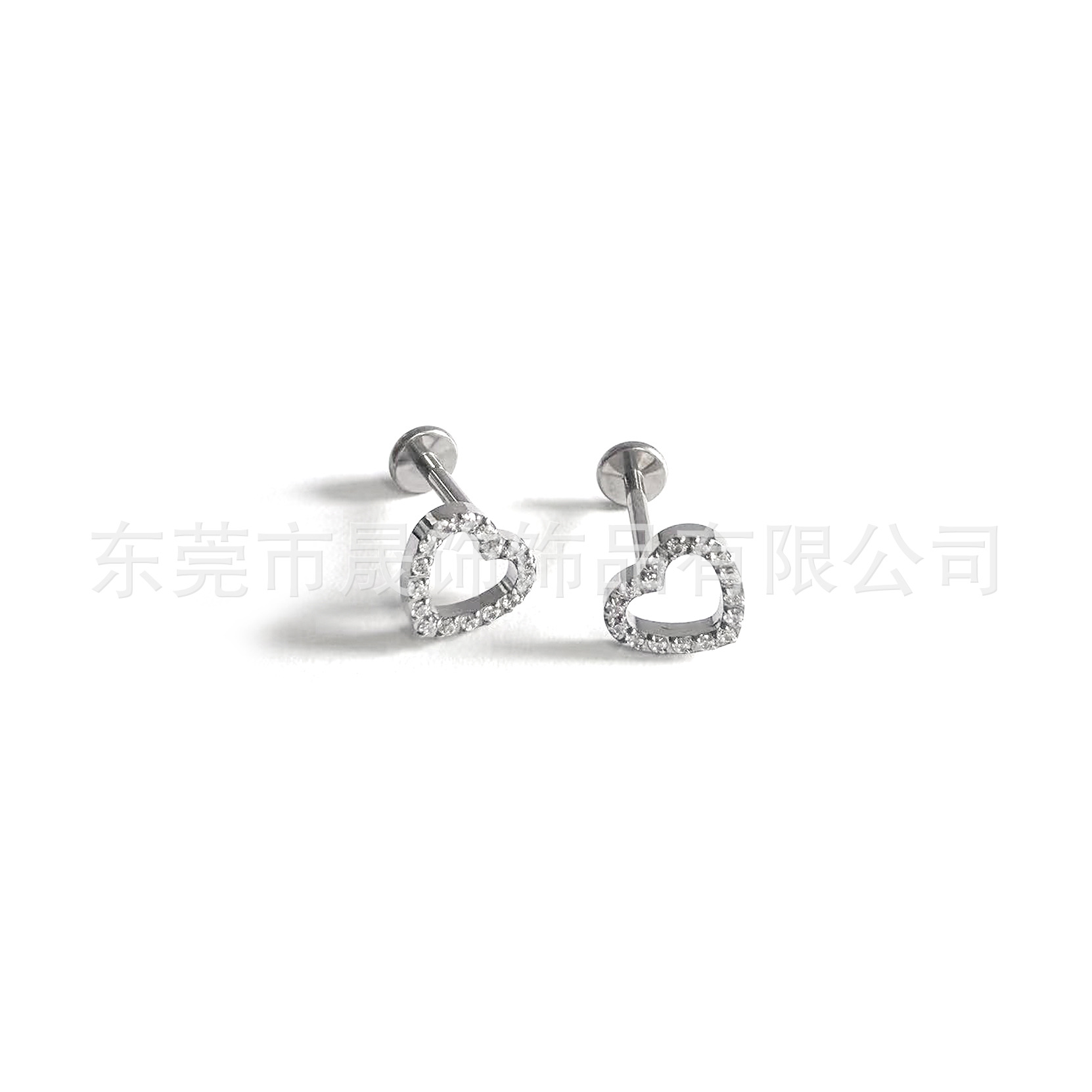 F136 Titanium Alloy Openwork Heart Ear Stud Studded 5A Cubic Zirconia Helix Cartilage Stud G23 Titanium Internal Thread Labret Stud Piercing Jewelry