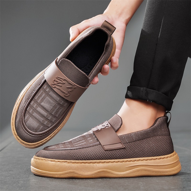 Zapatos casuales de negocios de nuevo estilo de verano, malla, transpirable y cómodo, suela gruesa, zapatos perezosos de conducción para hombres al aire libre
