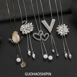 毛衣链;项链;胸针