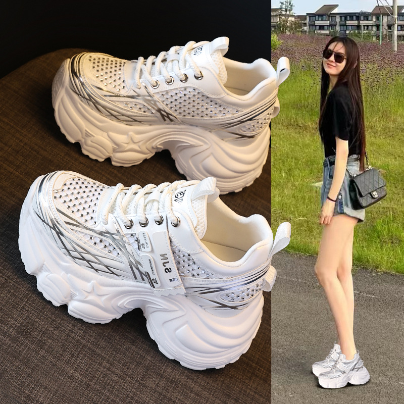 Giày sneaker nữ đế dày platform tăng chiều cao phong cách hot trend — đen