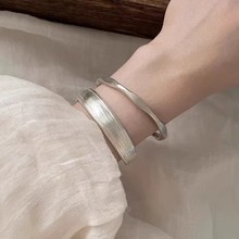 久戴不掉色古法哑光银手镯女款宽边实心素圈手环仿银叠戴镯子