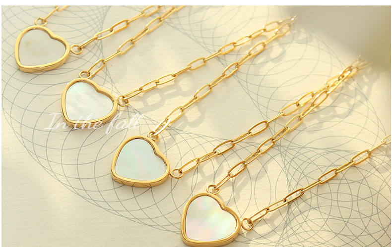 Korean Style White Sea Shell Peach Heart Necklace Female Titanium Steel Plated 18K Real Gold Necklace_colorza_1