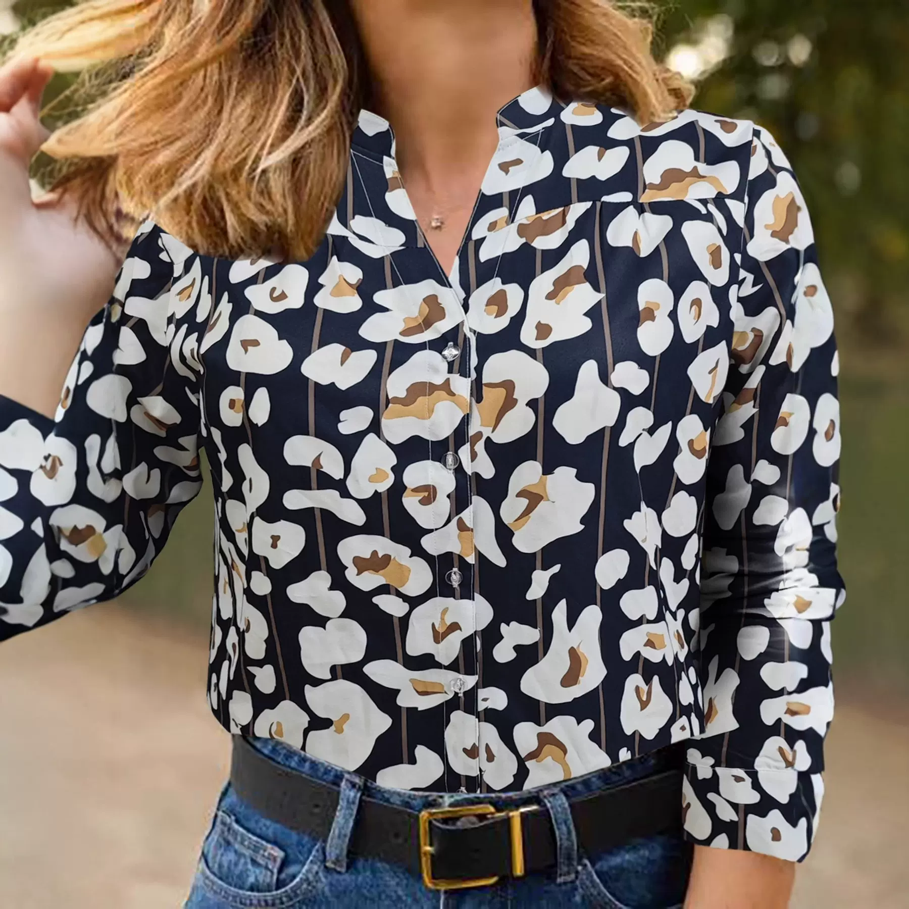 2025亚马逊跨境欧美新款女装豹纹印花纽扣宽松休闲时尚长袖衬衫