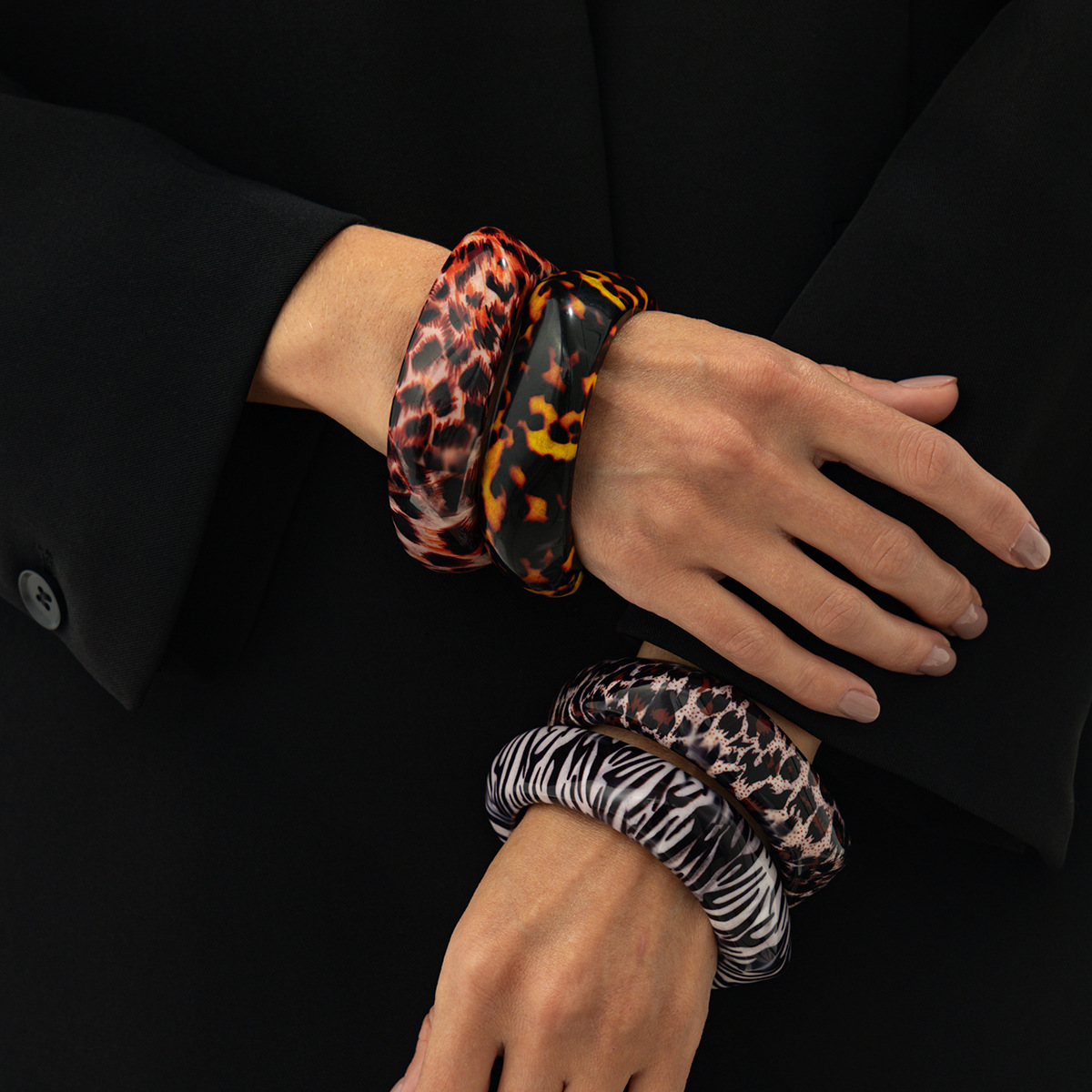 brand retro accessory