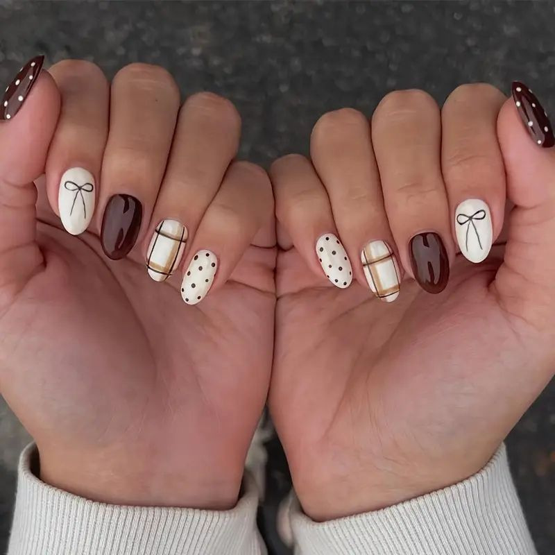 Cross-Border Best-Selling Manicure Simple Autumn and Winter Brown Polka Dot Bow Plaid Short Oval Wearable Nail Polish Wholesale Cross-Border Best-Selling Manicure Simple Autumn and Winter Brown Polka Dot Bow Plaid Short Oval Wearable Nail Polish Wholesale