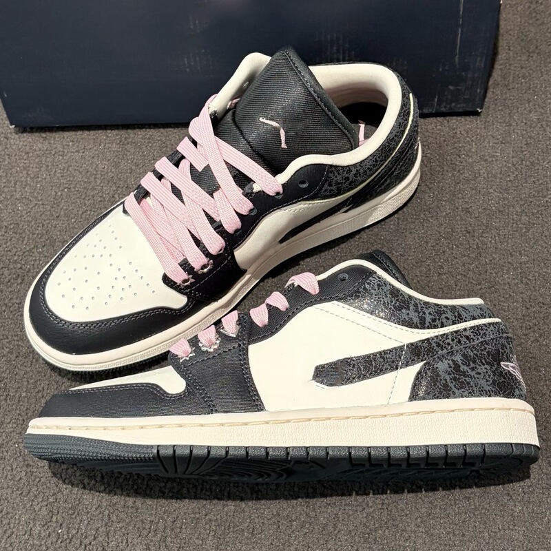 Pure Original Jordan 1 Striped Suit Sneakers Spring/Summer Retro Skateboard Shoes Men's and Women's Casual Shoes Sports Training Basketball Shoes Pure Original Jordan 1 Striped Suit Sneakers Spring/Summer Retro Skateboard Shoes Men's and Women's Casual Shoes Sports Training Basketball Shoes