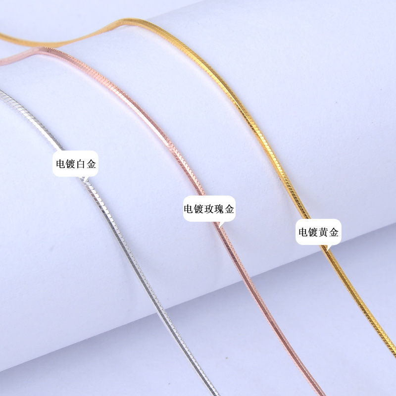 S925 collar de plata esterlina de los hombres colgante-cadena libre cadena desnuda fina cadena de hueso de serpiente Cadena de clavícula accesorios de cadena plana apilada del todo partido de las mujeres