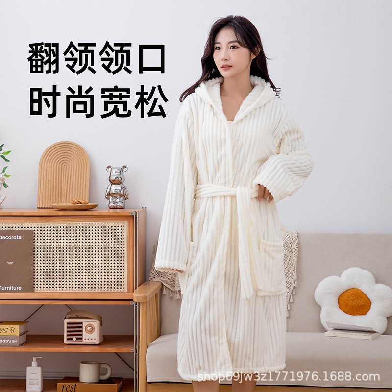 목욕 가운 기모 두꺼운 목욕 타월 목욕 착용 여성의 가을과 겨울 2024 새로운 두꺼운 웨어러블 포장 물 흡수제 빠른 건조