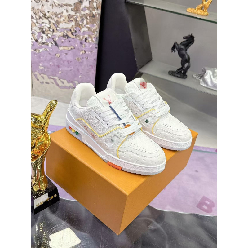 Trainer men's white sneakers, fashionable and sporty, with thick soles, height-increasing, versatile, and suitable for couples, casual and trendy