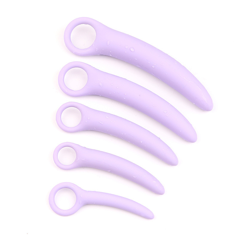 Crescent-Shaped Silicone Anal Plug, Pink Manual Training Toy — detail image 7