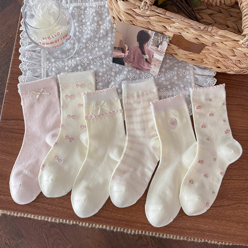Pink Socks for Girls with Bowknot Lace, Mid-Calf Socks, Japanese Floral Ins-Style Striped Slouch Socks, Seamless Long Socks