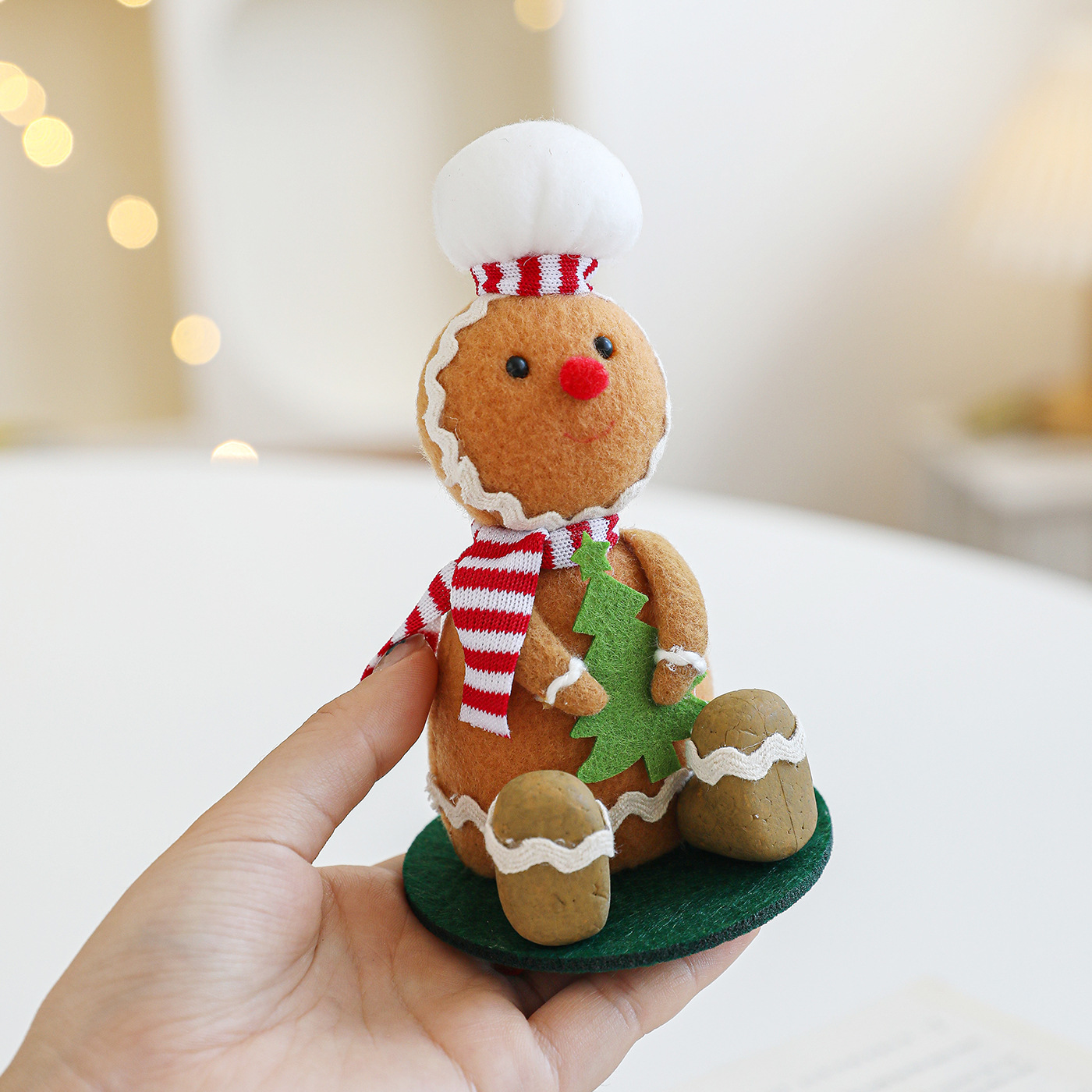 Navidad transfronteriza Gingerbread hombre decoración de escritorio decoración de escenario muñeca Gingerbread muñeca galletas en stock