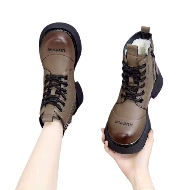 Ботинки в стиле martens на платформе, тёплая меховая подкладка, хаки или чёрные, размеры 35–40