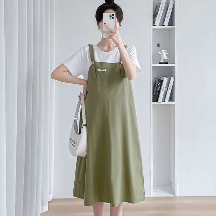 2023 New Fashionable Loose-fitting Mid-length Suspender Dress with Faux Two-Piece Design