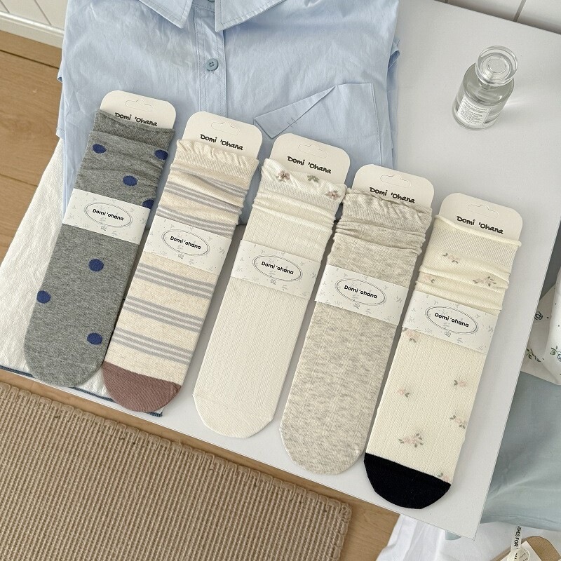 Domi Thin Spring/Summer Seamless Light-Colored Breathable Mid-Calf Socks with Wide Openings, Versatile, College Style, Japanese Style Domi Thin Spring/Summer Seamless Light-Colored Breathable Mid-Calf Socks with Wide Openings, Versatile, College Style, Japanese Style