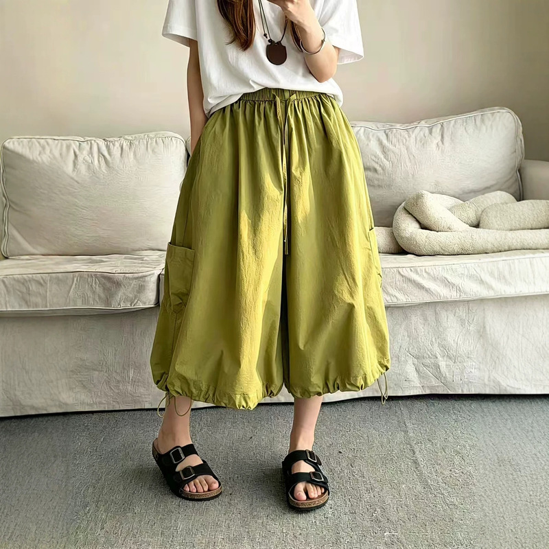 Drawstring cuff cargo pants 2026 summer new fashion loose solid color wide-leg cropped pants trendy women 88009 Drawstring cuff cargo pants 2026 summer new fashion loose solid color wide-leg cropped pants trendy women 88009