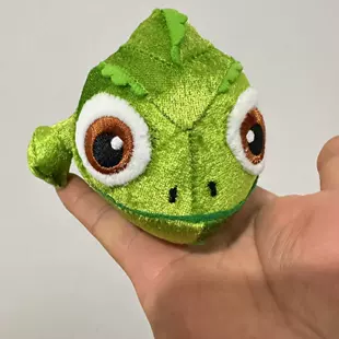 Мягкая игрушка хамелеон Pascal Shoulder Plus на магнитной подставке