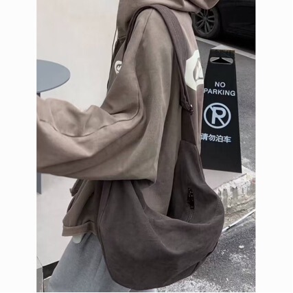 Retro demi-season shoulder bag