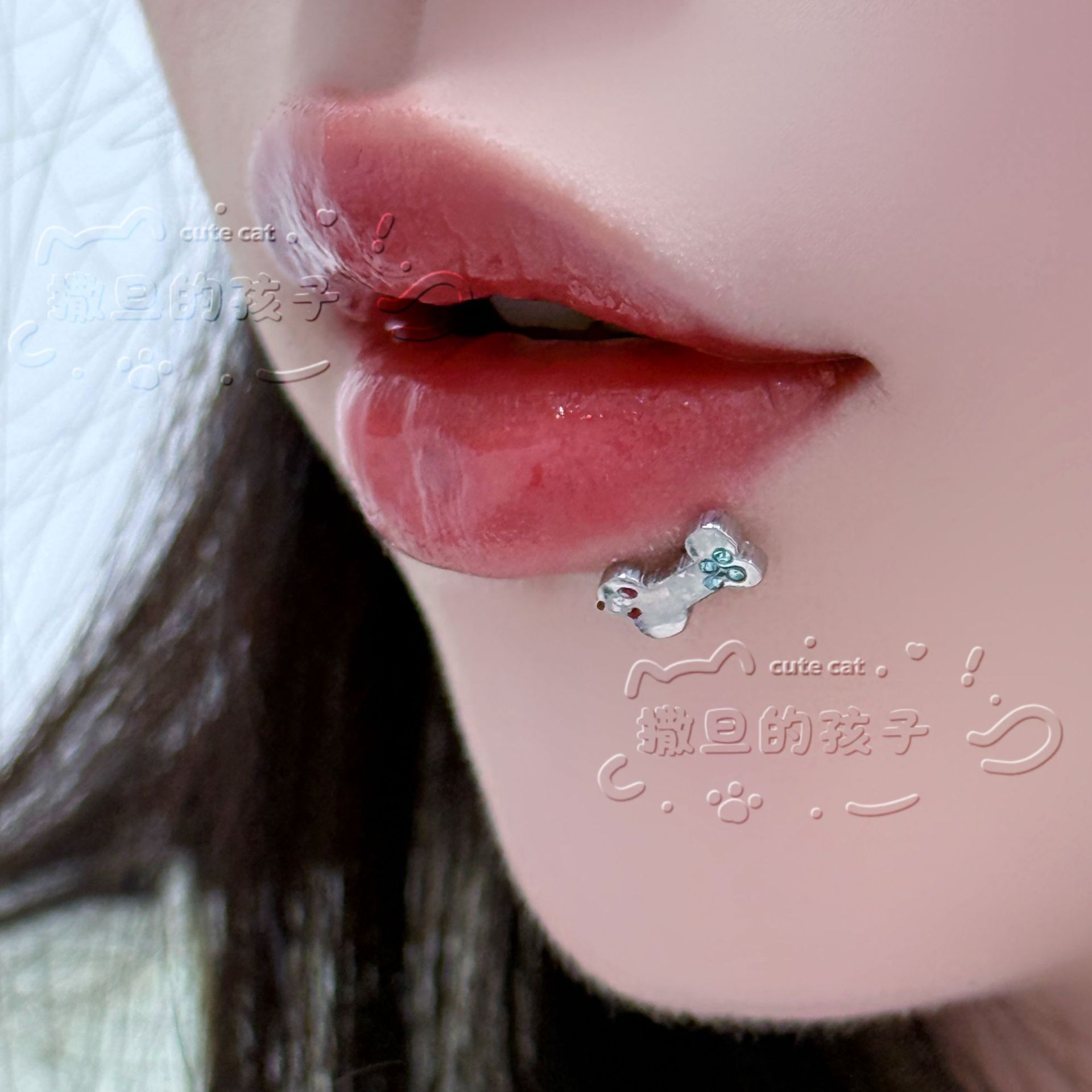 Pointed labret stud close-up product detail