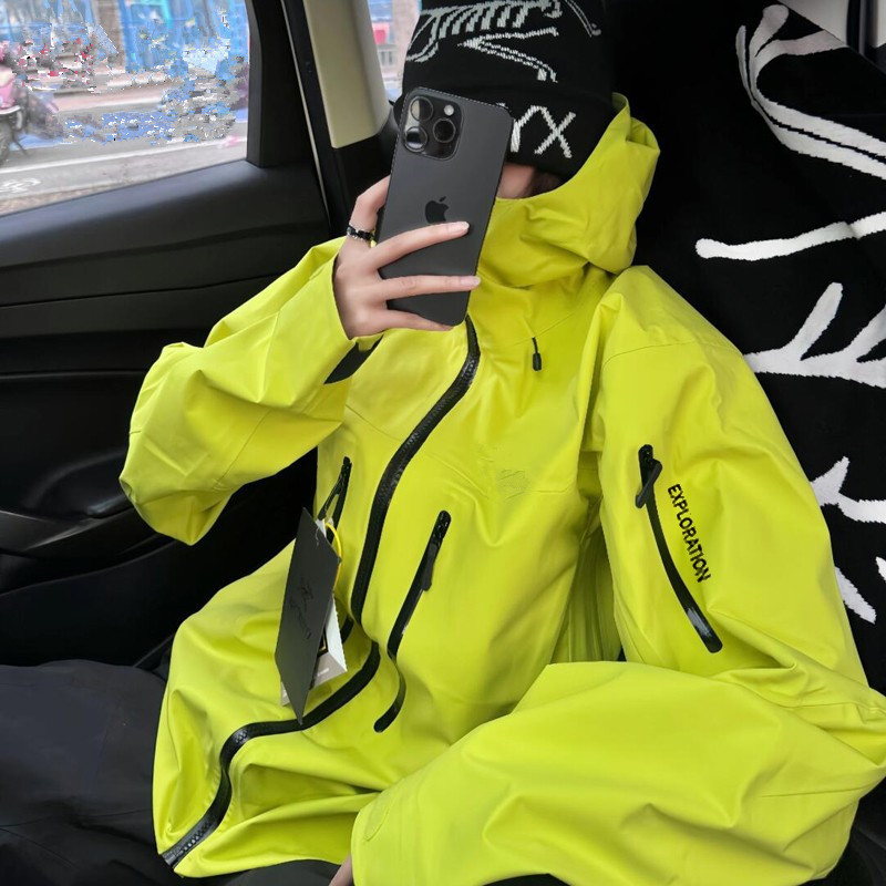 Niaojia Outdoor Autumn and Winter Waterproof and Windproof Jacket Three-In-One Women's Fluorescent Green Hard Shell New Men's Mountaineering Jacket Niaojia Outdoor Autumn and Winter Waterproof and Windproof Jacket Three-In-One Women's Fluorescent Green Hard Shell New Men's Mountaineering Jacket
