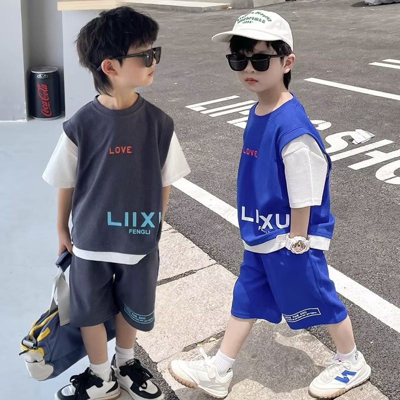 Traje de ropa de verano para niños 2024 nueva ropa para niños mediana y grande verano Internet celebridad deportes de moda Traje de dos piezas de manga corta para niños