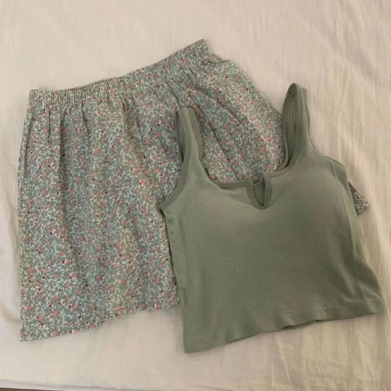 Sling V-neck Sleeveless Vest Short Top Women's Summer Sweet Cool Spice Girls Thin Home Shorts Set with Chest Pad