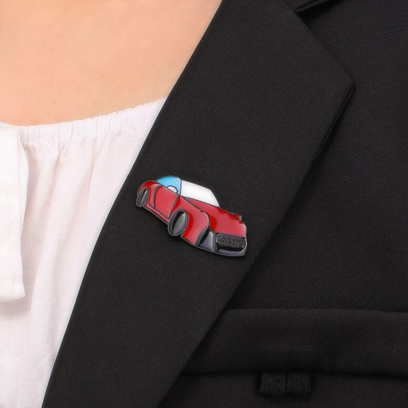 Fashionable cartoon brand brooch
