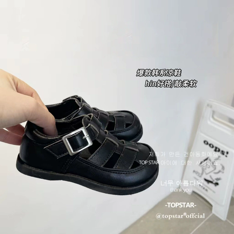 2023 летние новые детские сандалии, дышащая удобная римская обувь, домашняя детская обувь для детского сада в Корейском стиле