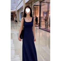 法式高级感无袖吊带连衣裙子女夏季新款气质显瘦收腰背心长裙