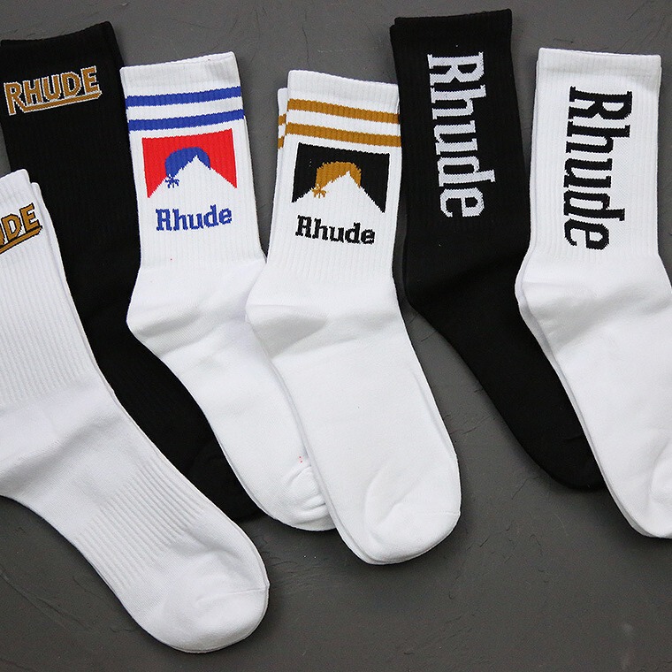 Spot Rhude Letter Trendyy Brand Wholesale Mid-Calf Socks Street Trendy Male and Female Couple Cross-Border Amiri Versatile Socks