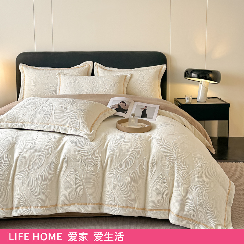 Class a Milk Velvet Bed Four-Piece Set Thickeneded Carved Velvet Quilt Cover Bed Sheetss Winter Flannel Coral Velvet Warm Bedding