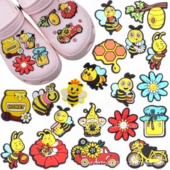 蜜蜂王國貼片洞洞鞋鞋花鞋扣配飾卡通立體裝飾卡扣可拆卸跨境動漫