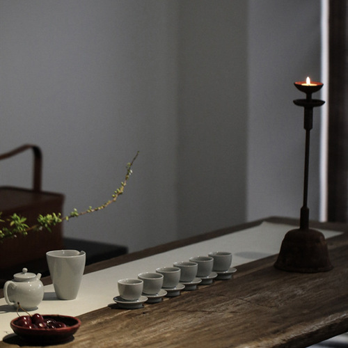 Cast iron old candlestick oil lamp handmade retro antique old Chinese style nostalgic tea ceremony lamp home decoration ornament candle