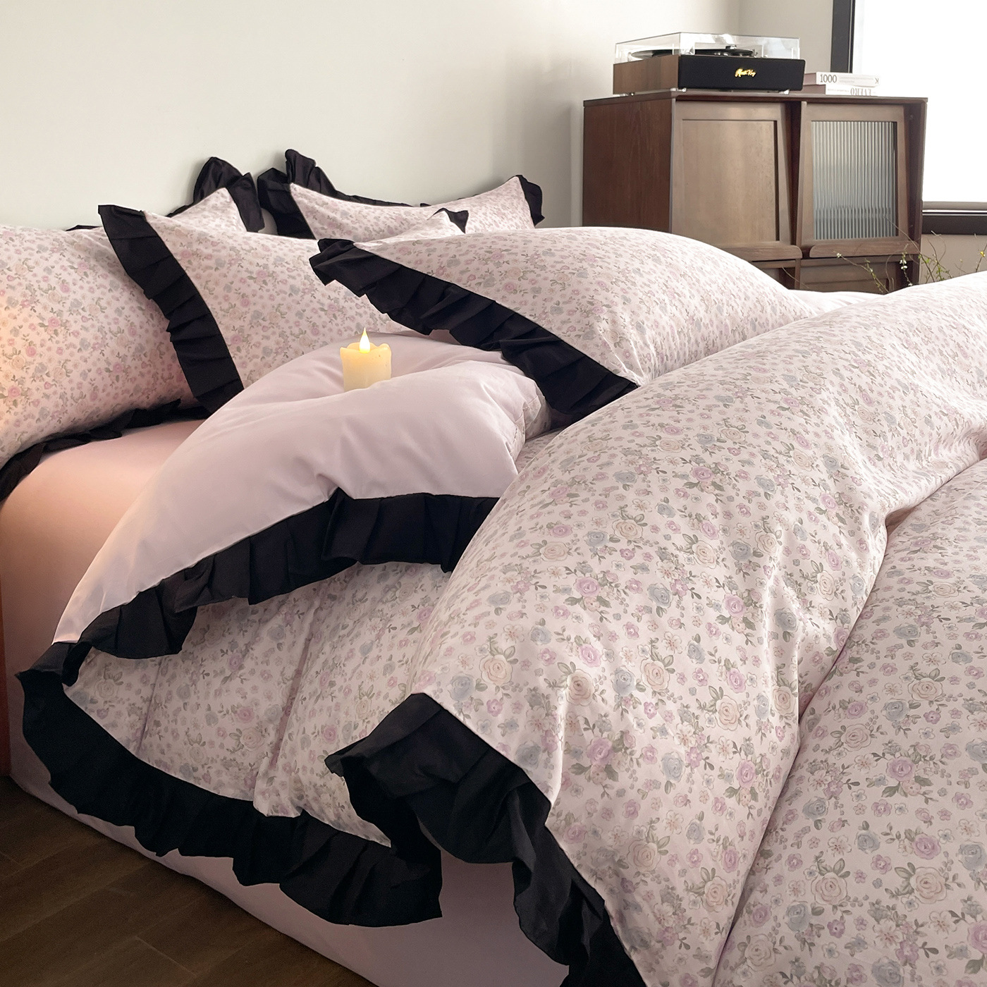 Algodón francés Hepburn encaje de cuatro piezas set de ropa de cama sábanas de cama de tres piezas set pequeño fresco