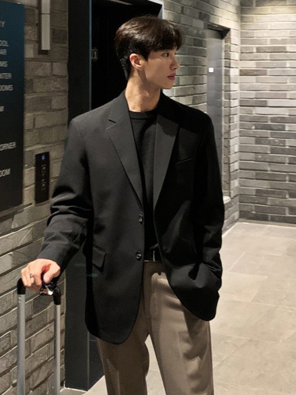 7045555501<2 QFV507045555501<2 Giacca casual da uomo in stile coreano Dongdaemun, abito alla moda, autunno, blazer singolo nero ampio_voghion.com