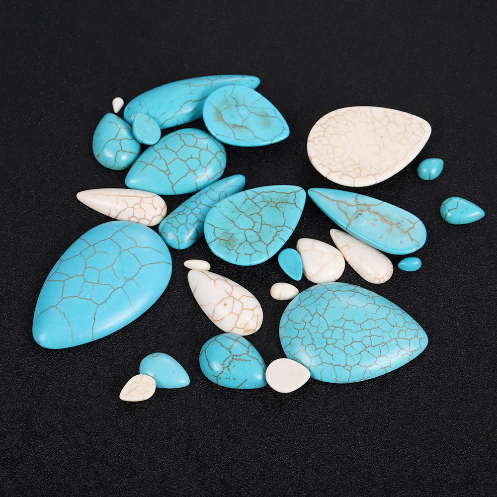 Retro turquoise ethnic pendant drop-shaped