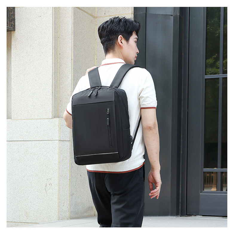 New USB port charging backpack for business commuting, large-capacity casual and simple schoolbag undefined