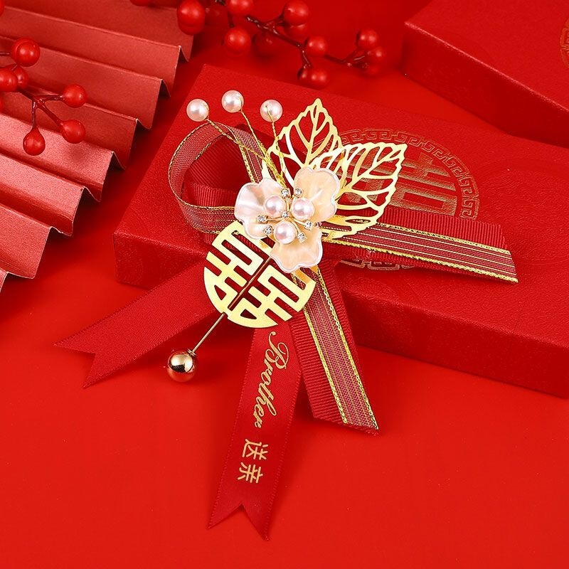 Bride and Groom Wedding Boutonnieres, Full Set for Groomsmen, Bridesmaids, Family Members, Parents, Dragon and Phoenix Chinese-Style Flower Set Bride and Groom Wedding Boutonnieres, Full Set for Groomsmen, Bridesmaids, Family Members, Parents, Dragon and Phoenix Chinese-Style Flower Set