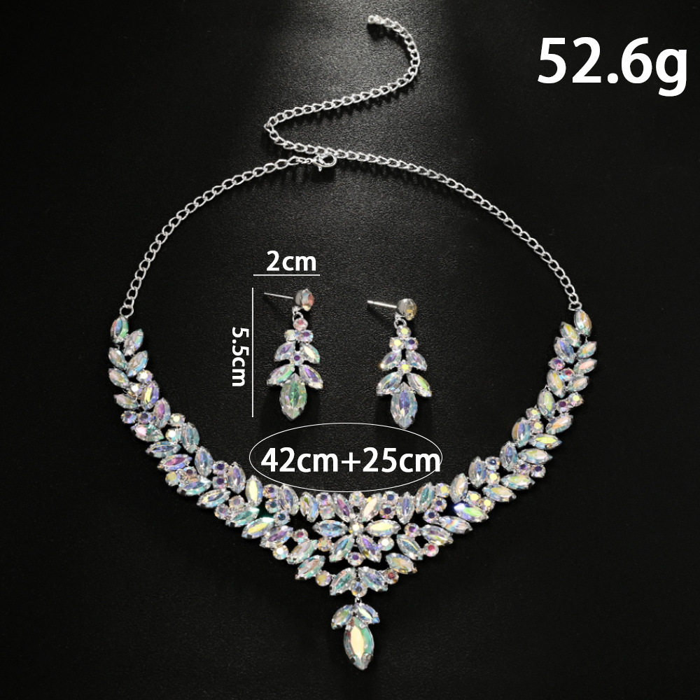 Conjunto de joyería de hoja transfronteriza lujosa cadena de clavícula de diamante simple pendientes accesorios de novia conjunto de joyería