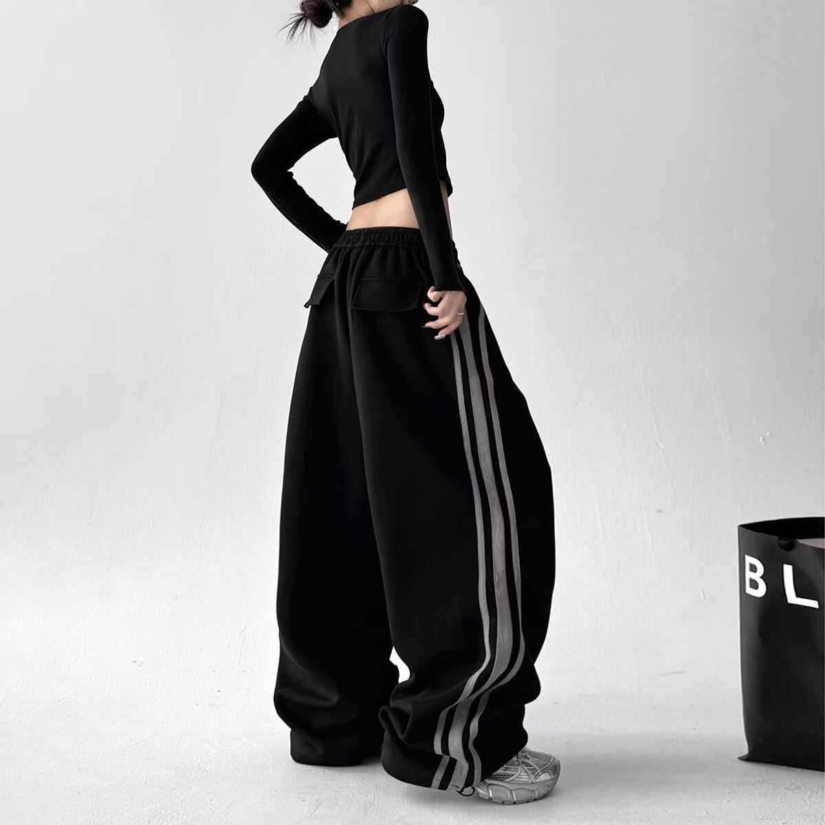 American Retro Three-Stripe Pants for Women Hip-Hop Street Jazz Dance Side Stripe Sports Sweatpants Straight Casual Pants