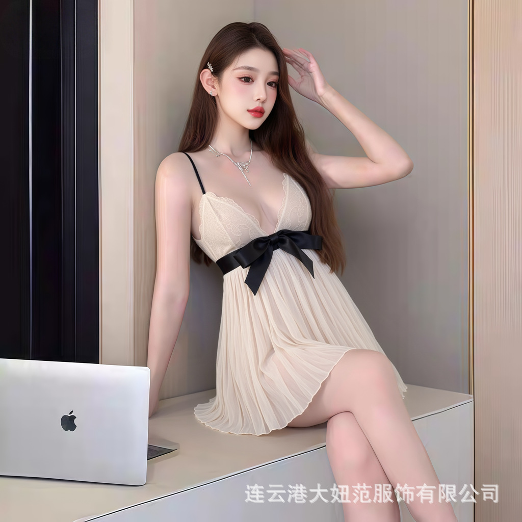 French Sexy Nightgown New Pure Desire Deep V Sweet Bow Retro Pleated Suspender Skirt Home Wear Pajamas for Women