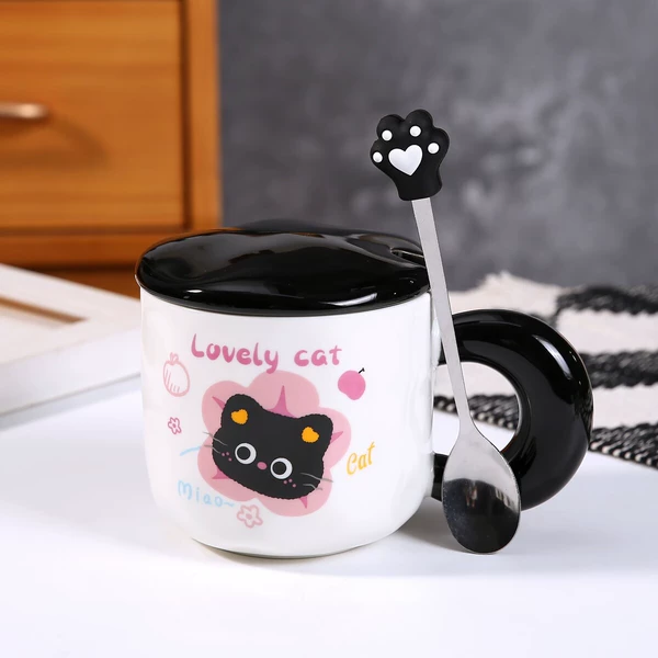 Pudding Cat cup with covered spoon