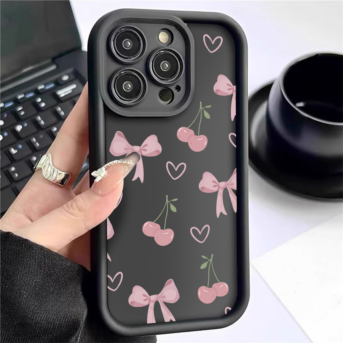樱桃蝴蝶结黑色凹槽适用三星苹果iPhone17/16/15/14/13全包手机保