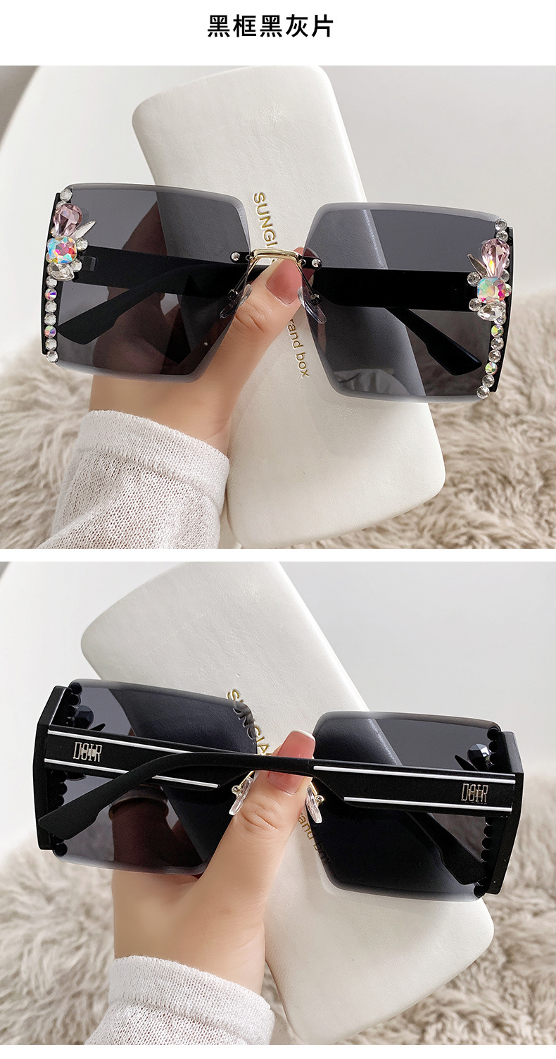 Fashion Gradient Color Pc Square Diamond Frameless Women's Sunglasses display picture 6