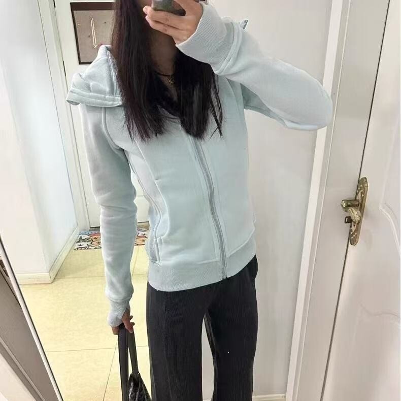Short top with a slimming waist, thin jacket, new trendy ins-style slim-fit outfit, dopamine dressing for early autumn, Korean-style sweatshirt Short top with a slimming waist, thin jacket, new trendy ins-style slim-fit outfit, dopamine dressing for early autumn, Korean-style sweatshirt