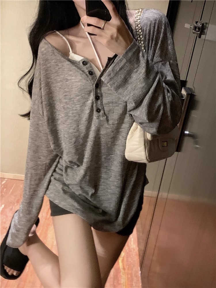 회색