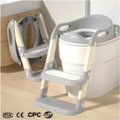 子供の便器のはしごの便器の男の子供の尿の便器の輪の女性の赤ちゃんの専用の赤ちゃんの折り畳みの階段の足は腰掛けを踏みます。